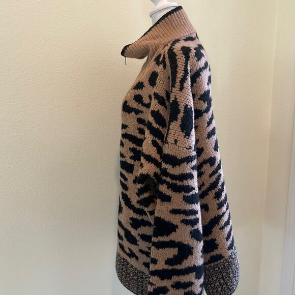 Aqua Bloomingdales Sweater 1/2 Zip Leopard Animal Print SZXXL Brown Black - Picture 3 of 11